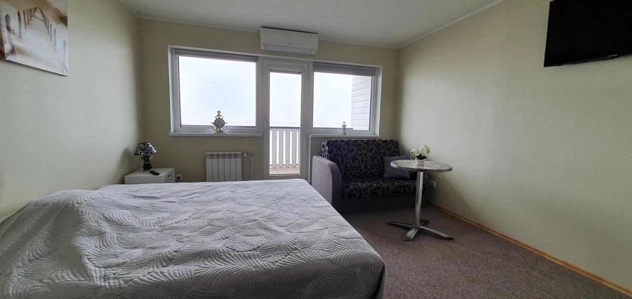 Doberani Rannamaja Hotel Valgeranna Bagian luar foto
